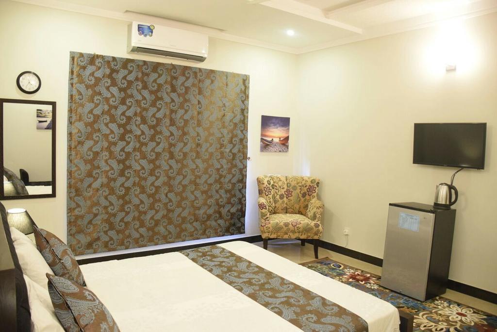Le Grand Residence Исламабад Екстериор снимка