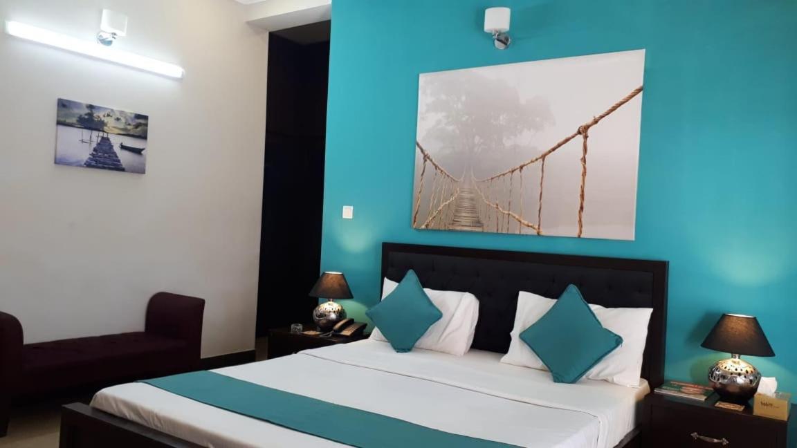 Le Grand Residence Исламабад Екстериор снимка