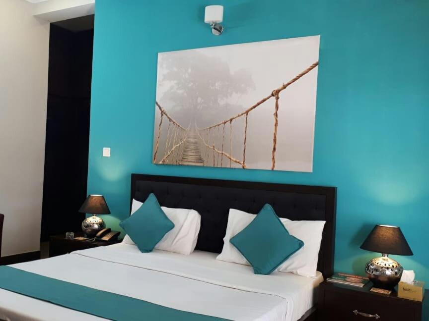 Le Grand Residence Исламабад Екстериор снимка